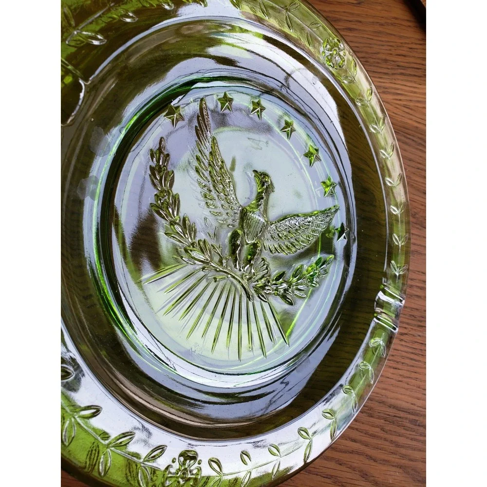 Cigar Ashtray LE Smith Heritage Green Glass American Eagle Stars 9